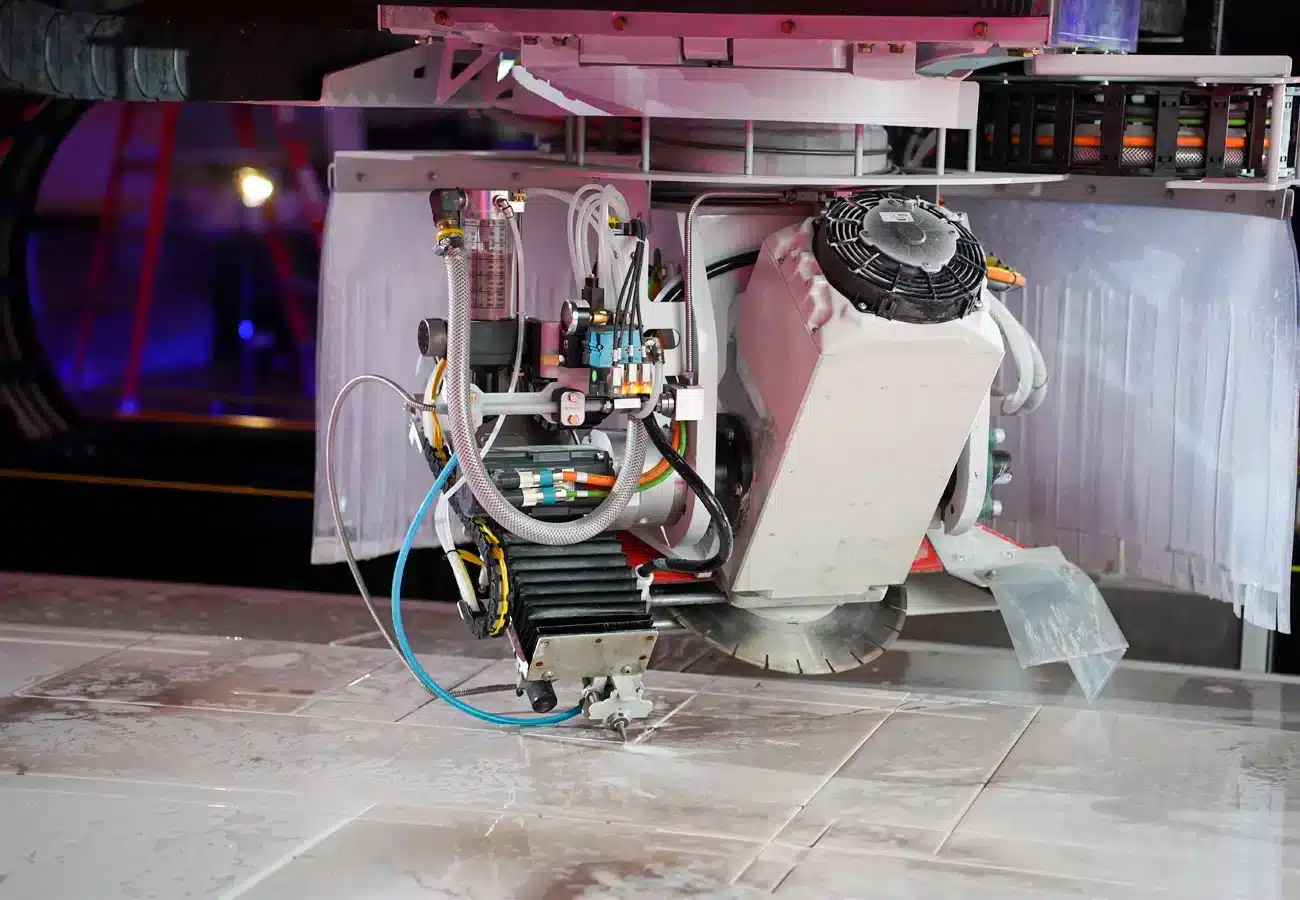 Javelin Sink Cutouts